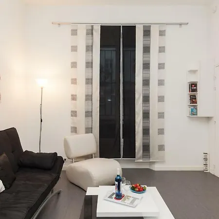 Charlie Chaplin 2 Pieces 3 Etoiles Calme Plein Centre De Cannes, 5mn Des Plages Et Palais شقة *