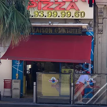 Charlie Chaplin 2 Pieces 3 Etoiles Calme Plein Centre De Cannes, 5mn Des Plages Et Palais شقة
